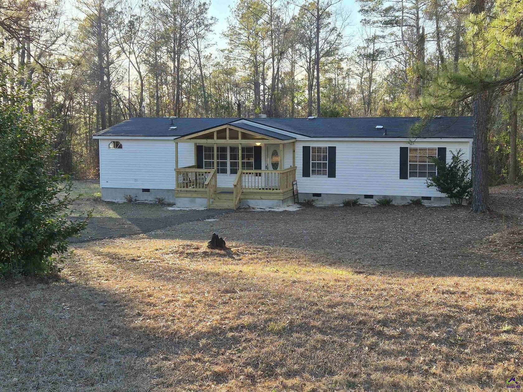 1.57 Acres of Land with Home for Sale in Fort Valley, Georgia