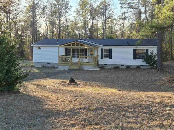 1.57 Acres of Land with Home for Sale in Fort Valley, Georgia
