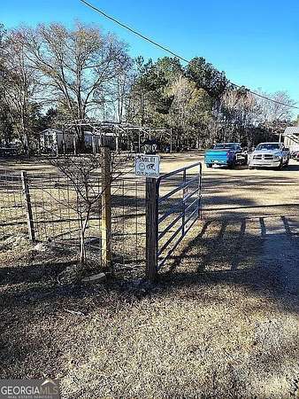 2.55 Acres of Land with Home for Sale in Waycross, Georgia