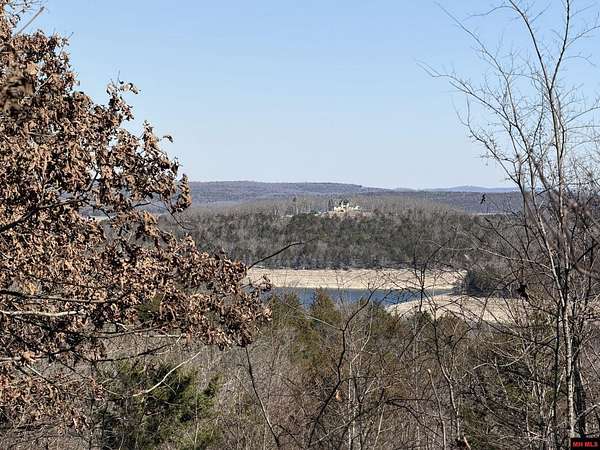 4 Acres of Residential Land for Sale in Yellville, Arkansas