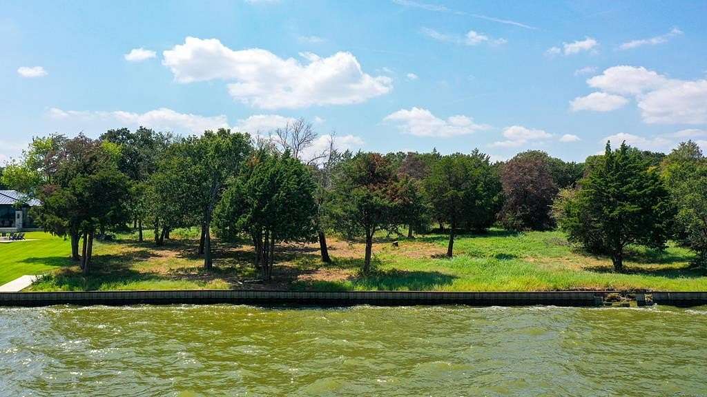 2.69 Acres of Residential Land for Sale in Kemp, Texas