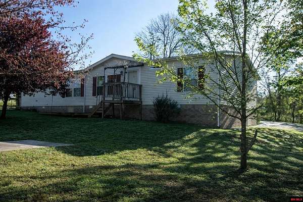 20 Acres of Land with Home for Sale in Flippin, Arkansas