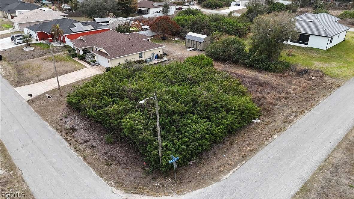 0.25 Acres of Residential Land for Sale in Lehigh Acres, Florida