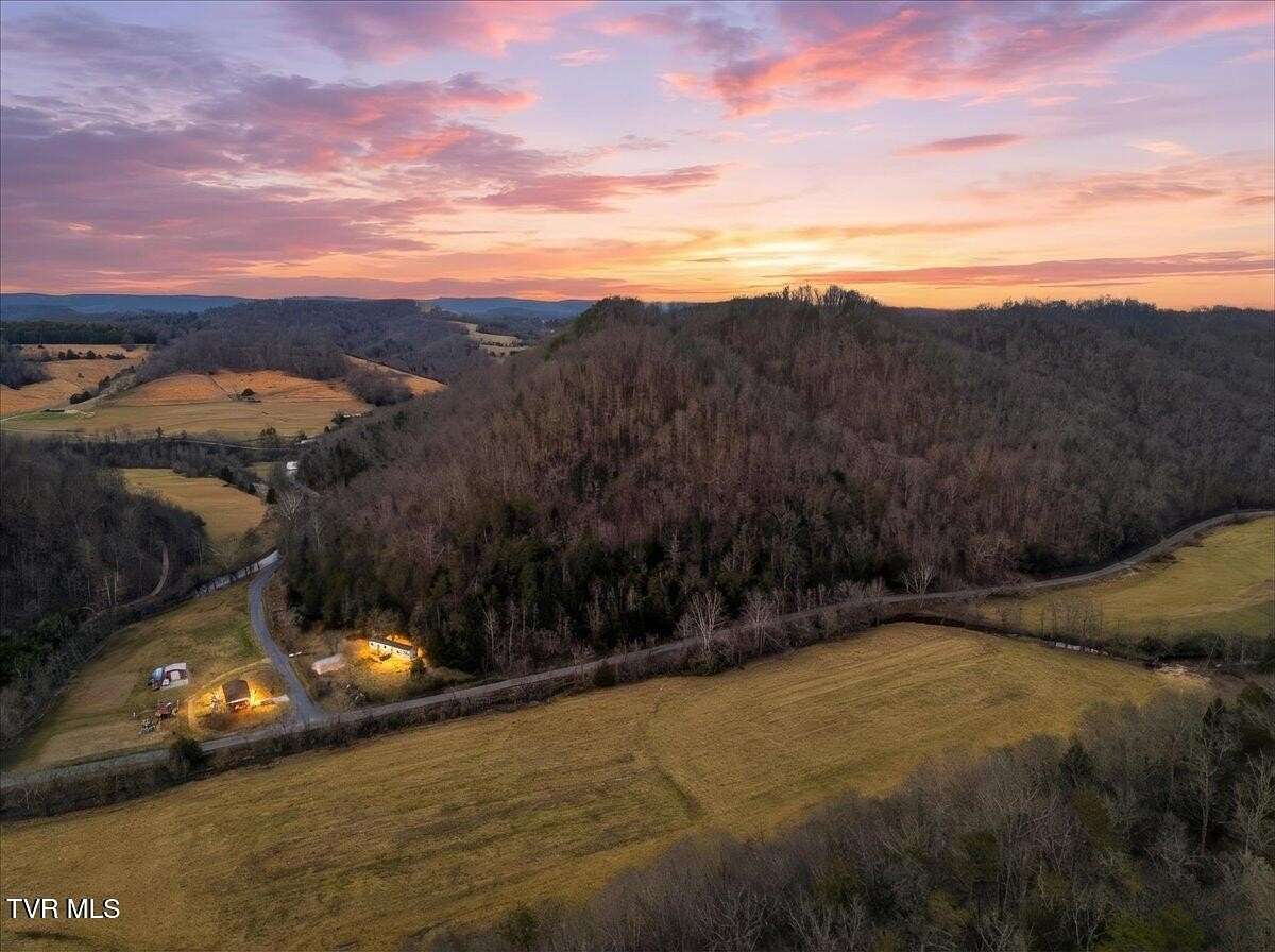 41.5 Acres of Recreational & Residential Land for Sale in Thorn Hill, Tennessee