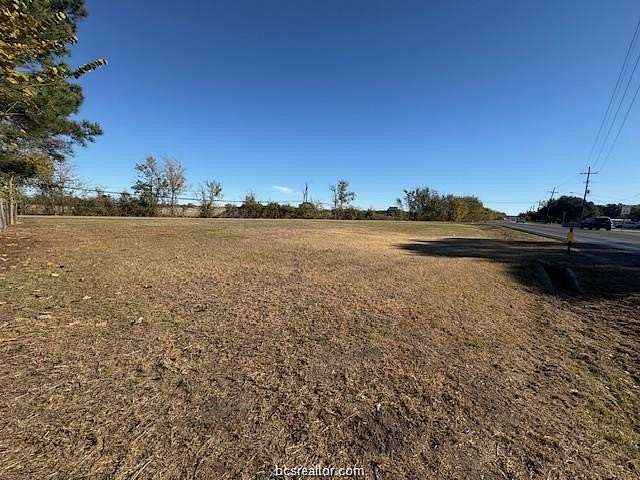 0.32 Acres of Mixed-Use Land for Sale in Navasota, Texas