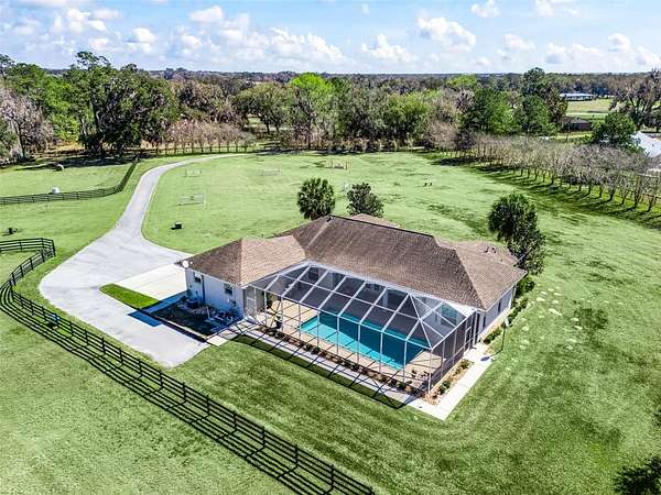 5 Acres of Land with Home for Sale in Ocala, Florida
