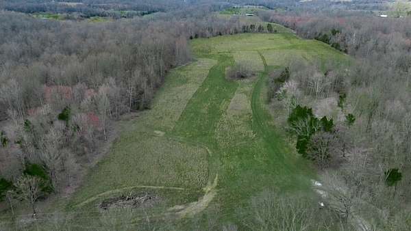 10 Acres of Land for Sale in White House, Tennessee
