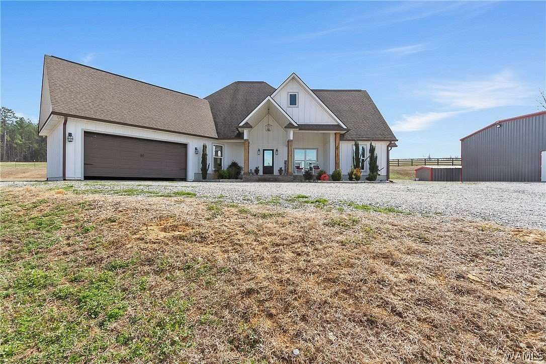 15 Acres of Land with Home for Sale in Tuscaloosa, Alabama