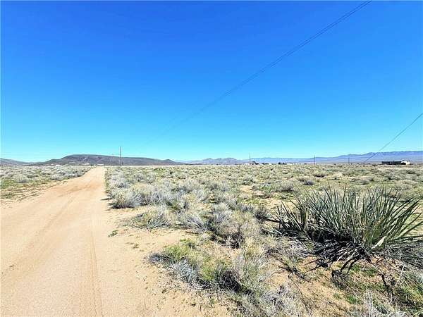 2 Acres of Land for Sale in Kingman, Arizona