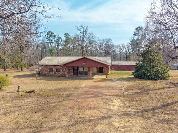 5 Acres of Land with Home for Sale in Queen City, Texas