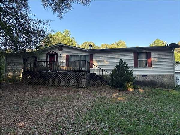 5.88 Acres of Land with Home for Sale in Silver Creek, Georgia