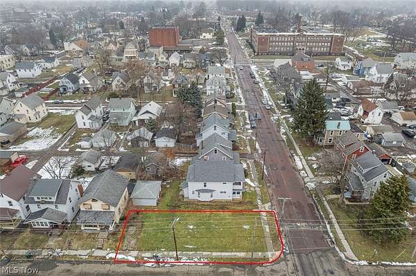 0.09 Acres of Mixed-Use Land for Auction in Canton, Ohio