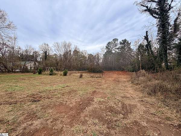 0.81 Acres of Commercial Land for Sale in Greenville, South Carolina