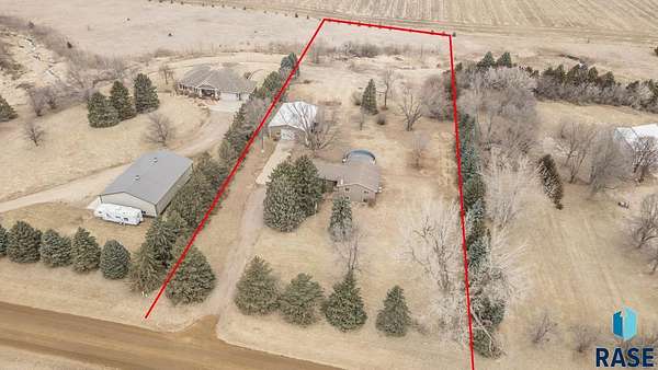 3.24 Acres of Land with Home for Sale in Sioux Falls, South Dakota