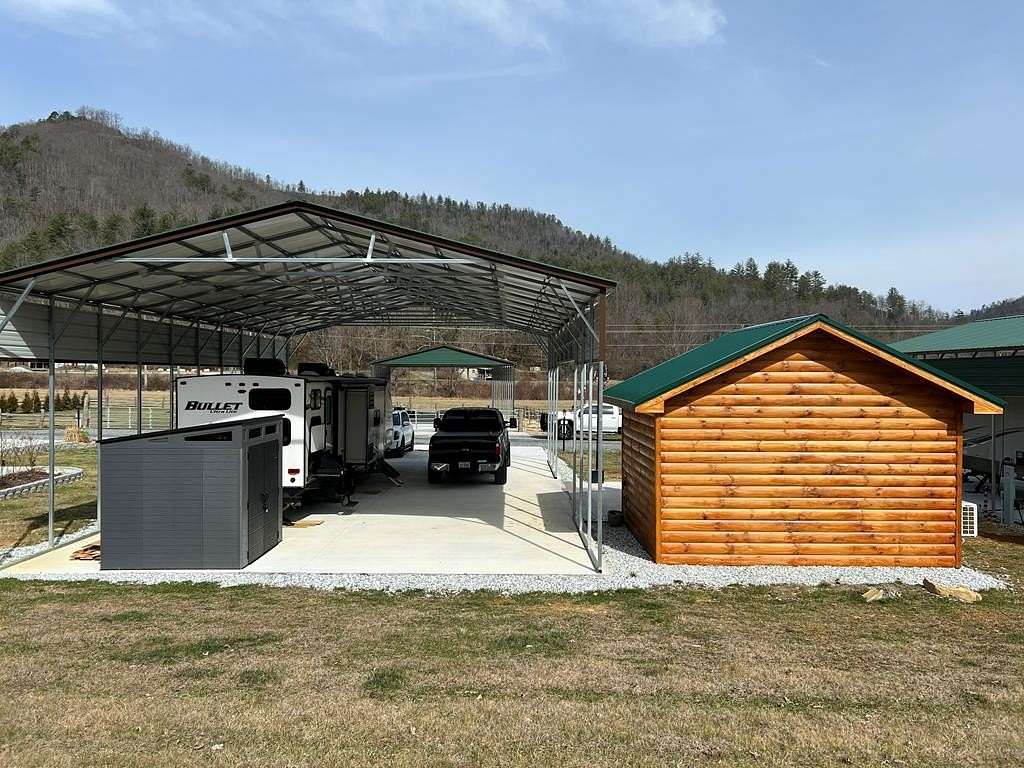 0.17 Acres of Residential Land for Sale in Stecoah, North Carolina