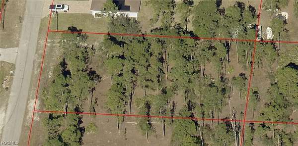 0.5 Acres of Land for Sale in Lehigh Acres, Florida