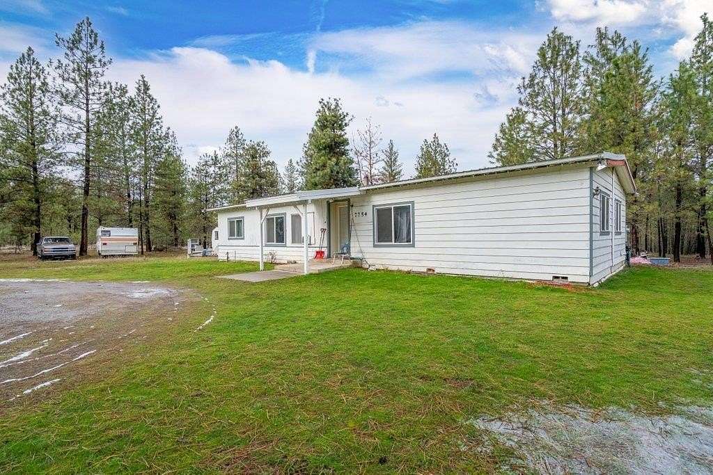 4.7 Acres of Land with Home for Sale in Ford, Washington