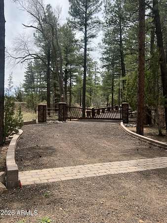 4 Acres of Land for Sale in Show Low, Arizona