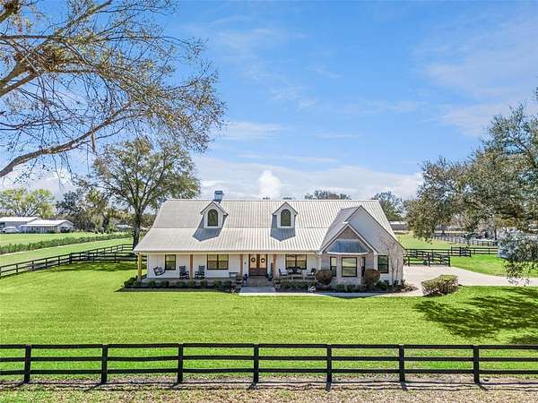 10 Acres of Recreational Land with Home for Sale in Groveland, Florida