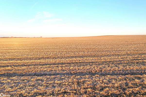 194 Acres of Agricultural Land for Sale in Mason City, Iowa