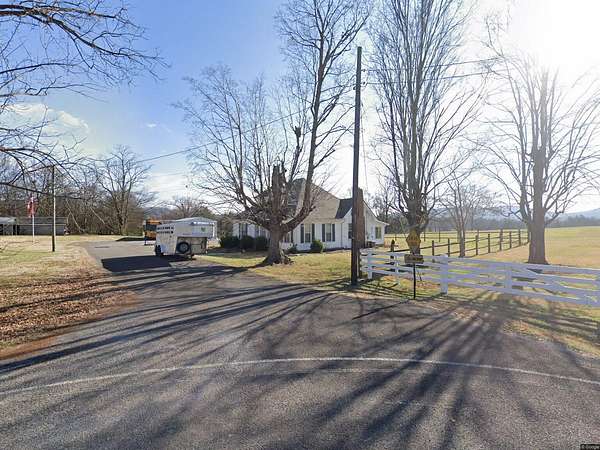 1.89 Acres of Land with Home for Sale in Milton, Tennessee