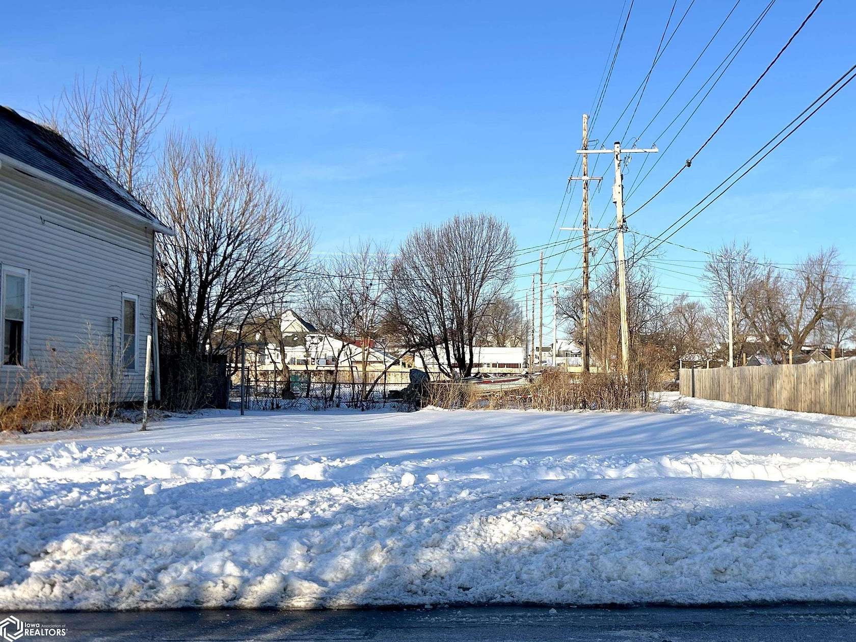 0.07 Acres of Residential Land for Sale in Marshalltown, Iowa
