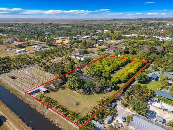 2.5 Acres of Land with Home for Sale in Miami, Florida