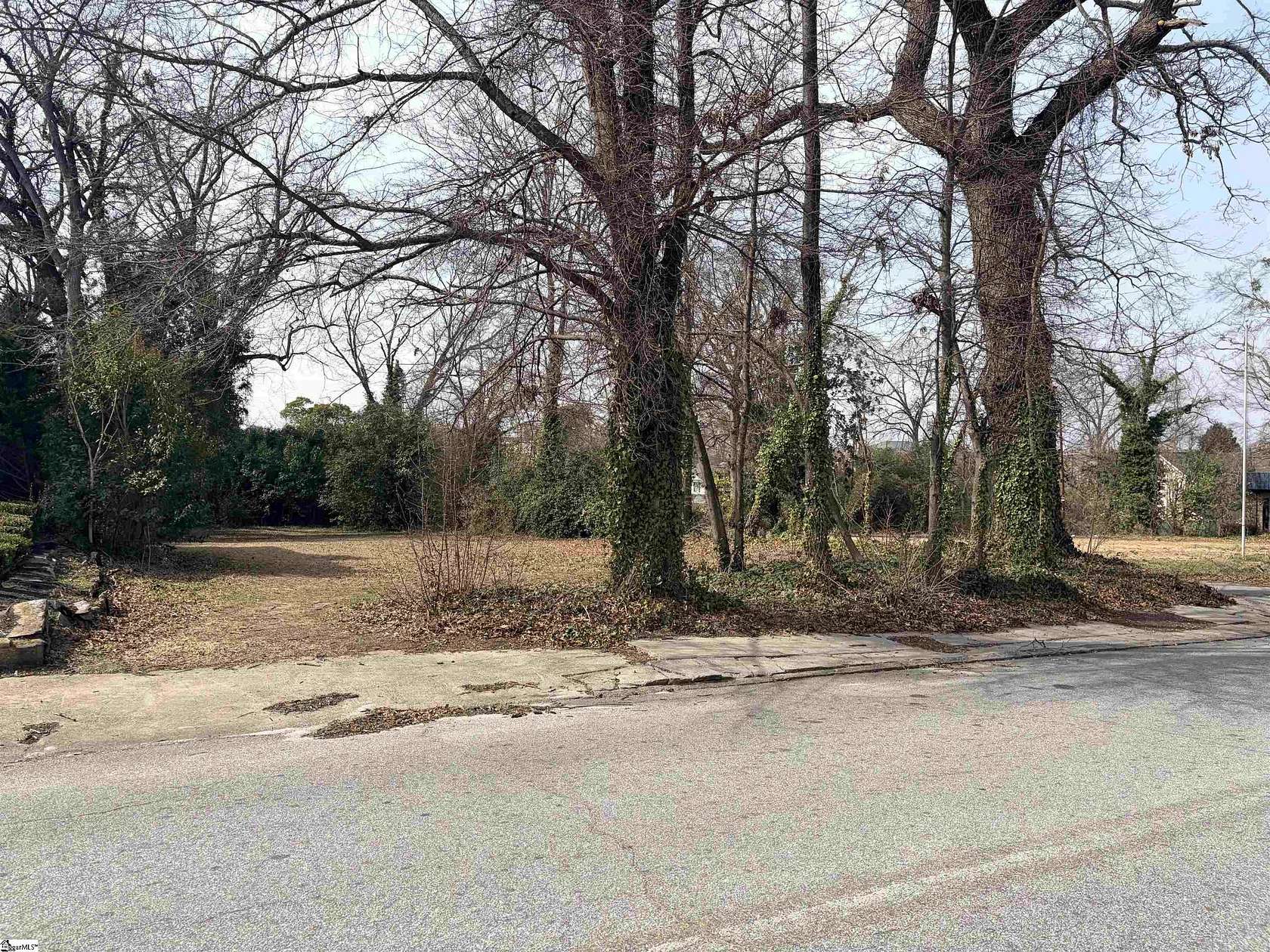 0.34 Acres of Mixed-Use Land for Sale in Spartanburg, South Carolina