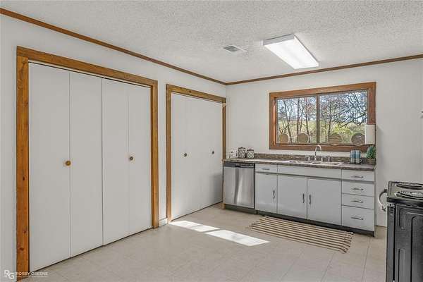 10 Acres of Land with Home for Sale in Athens, Louisiana