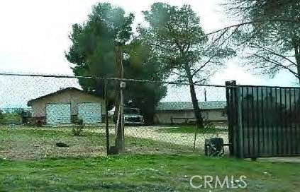 5.53 Acres of Land with Home for Auction in Lancaster, California