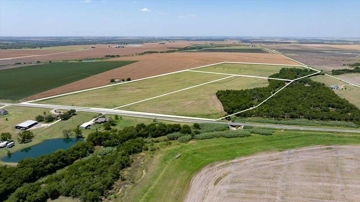 22 Acres of Land for Sale in Penelope, Texas