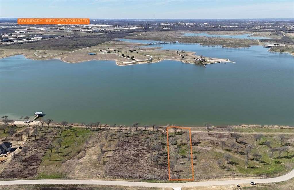 1.29 Acres of Residential Land for Sale in Corsicana, Texas
