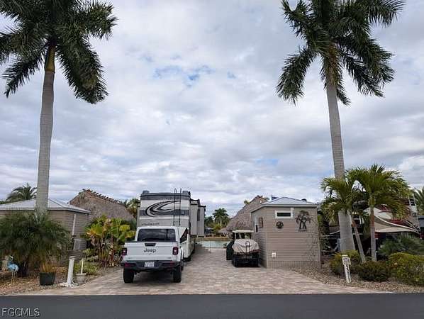 0.09 Acres of Land for Sale in Fort Myers, Florida