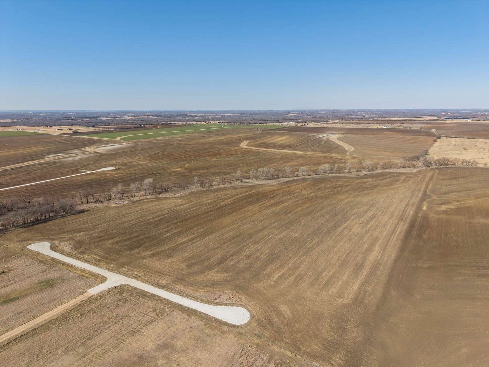 12.4 Acres of Land for Sale in Hillsboro, Texas