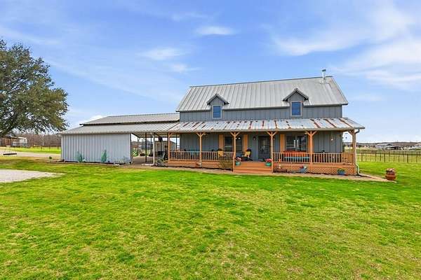 8.8 Acres of Land with Home for Sale in Denton, Texas