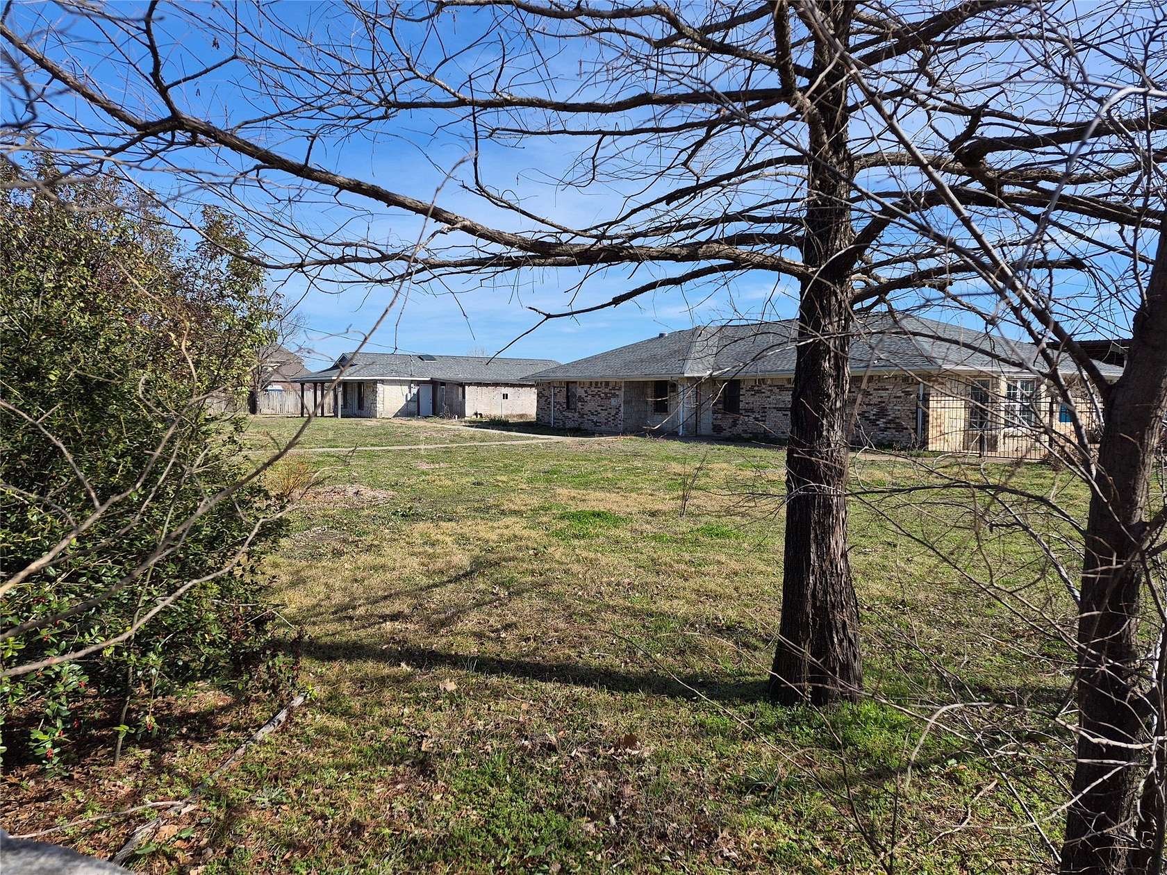 1.85 Acres of Improved Mixed-Use Land for Sale in Wylie, Texas