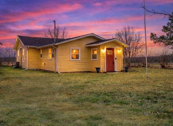 4 Acres of Land with Home for Sale in Commerce, Texas