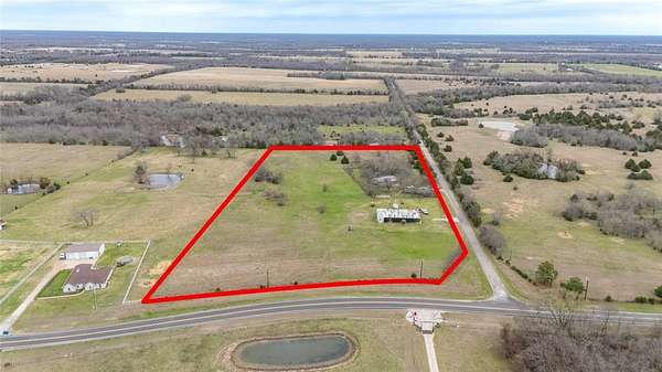 10.6 Acres of Land with Home for Sale in Lone Oak, Texas