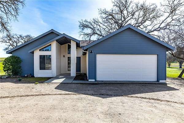 10 Acres of Land with Home for Sale in Lockwood, California
