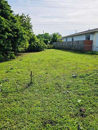 0.09 Acres of Residential Land for Sale in Miami, Florida