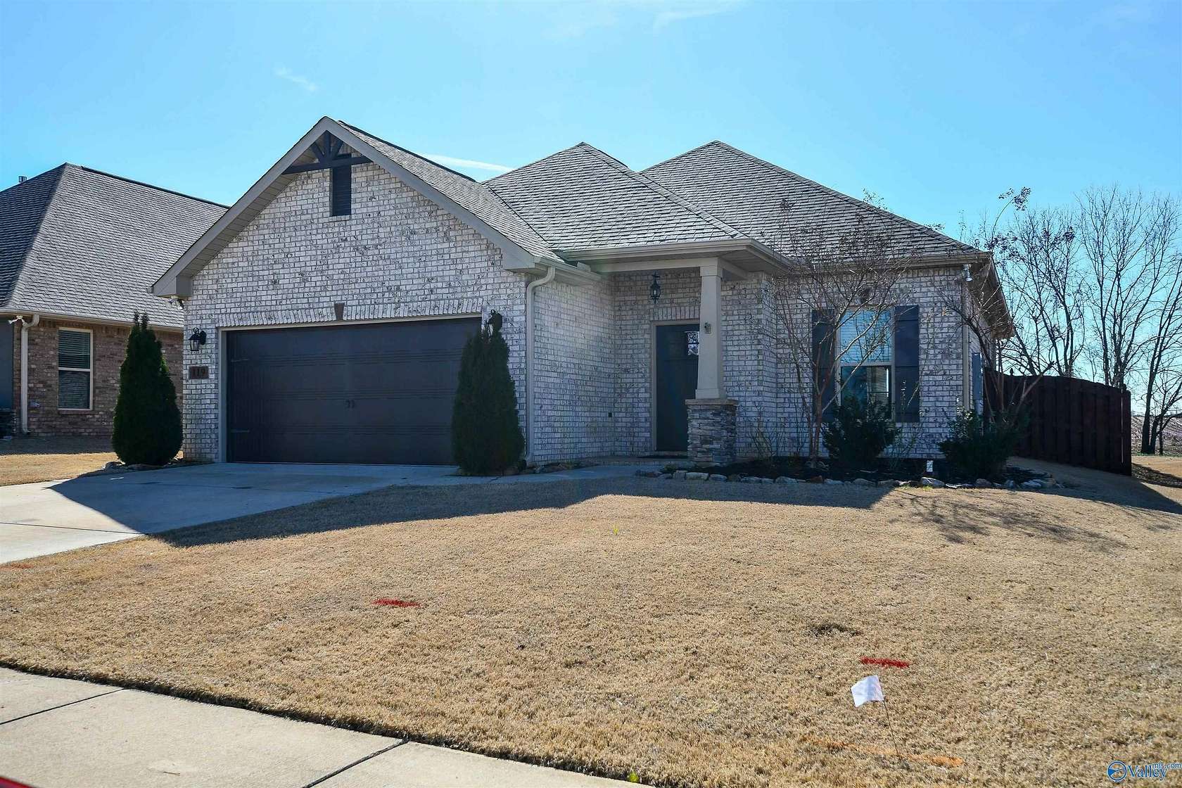 4.25 Acres of Land with Home for Lease in Madison, Alabama