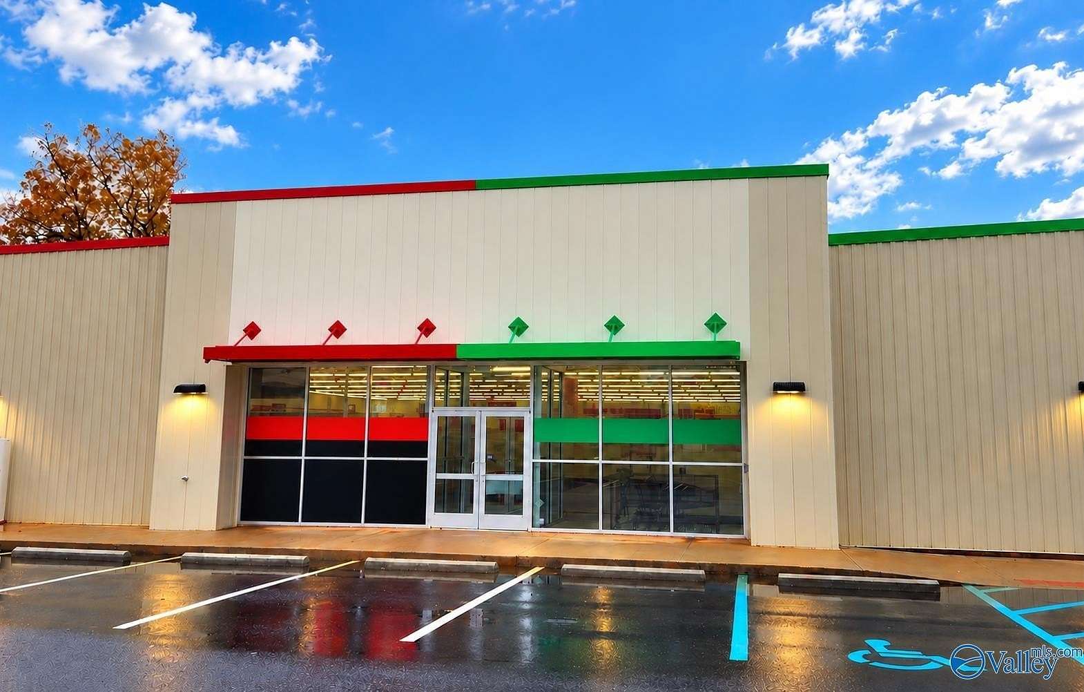 1.5 Acres of Improved Commercial Land for Auction in Centre, Alabama