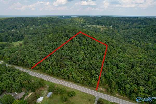 15 Acres of Land for Sale in Town Creek, Alabama