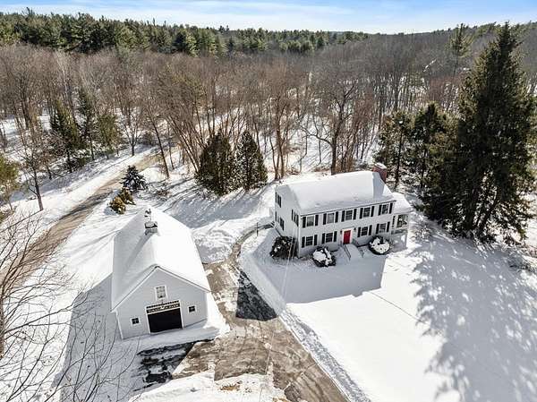4 Acres of Land with Home for Sale in Boxborough Town, Massachusetts