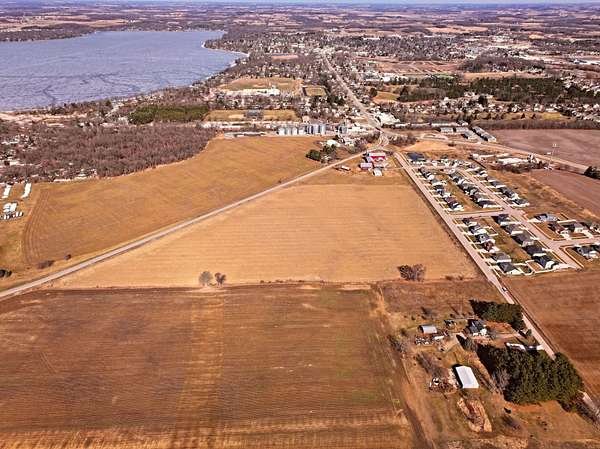 24.7 Acres of Recreational Land for Sale in Lake Mills, Wisconsin
