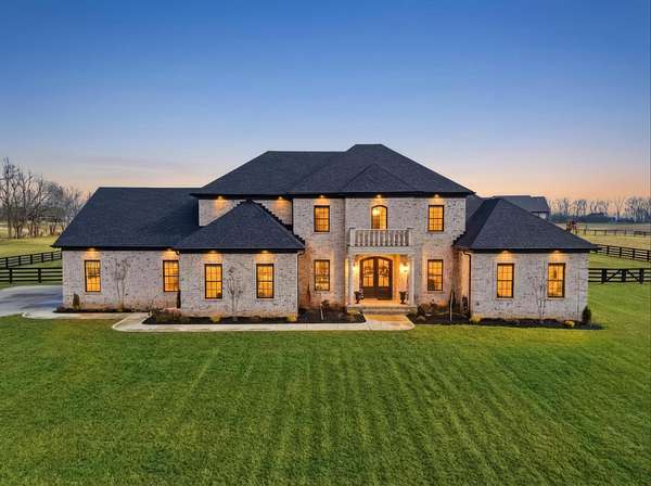 2 Acres of Land with Home for Sale in Georgetown, Kentucky