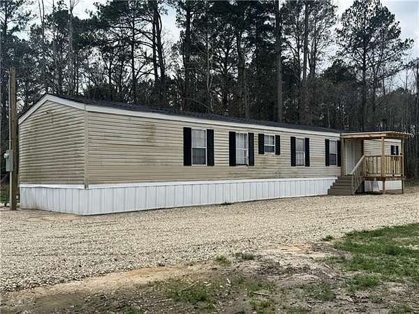 2 Acres of Land with Home for Lease in Independence, Louisiana