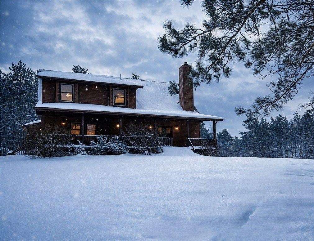 5.1 Acres of Land with Home for Sale in South Bristol Town, New York