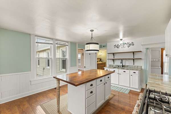 1.8 Acres of Land with Home for Sale in Pleasantville, Iowa