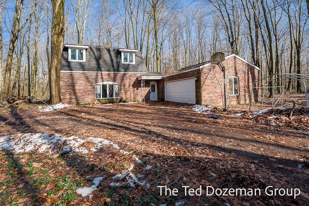 21 Acres of Recreational Land with Home for Sale in Holland, Michigan